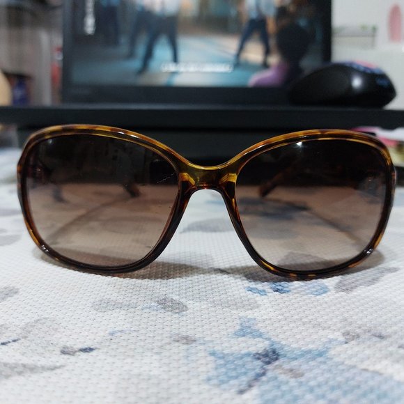Foster Grant Leopard Print Cat 2 Sunglasses - Picture 1 of 9